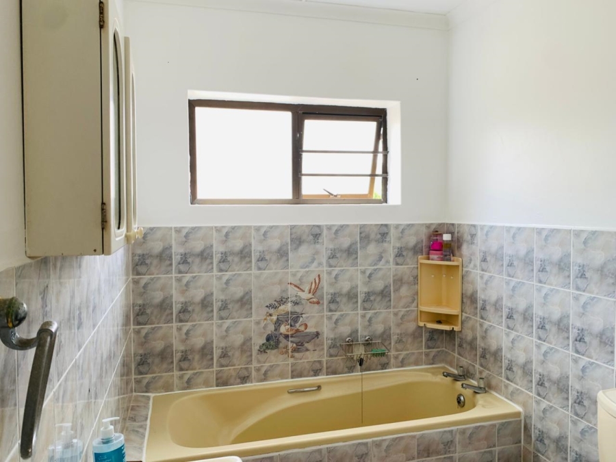 3 Bedroom Property for Sale in Gonubie Eastern Cape